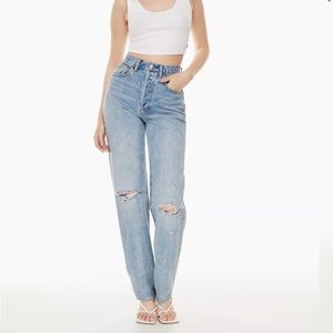 Aritzia jeans, Denim Forum
The Joni High Rise Loose